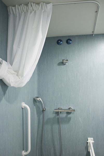 Cost of Shower Rail Installation in Rockwall