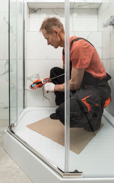 Cost of Shower Caulking Replacement in Rockwall