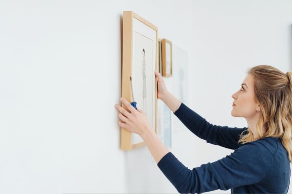 Cost of Picture Hanging Service in Rockwall